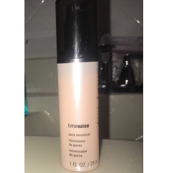 Mary Kay Pore Minimizer - Picture 2 of 3